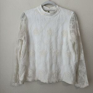Chicos Blouse Top Womens Size Medium Lace Cream Sheer Sleeve